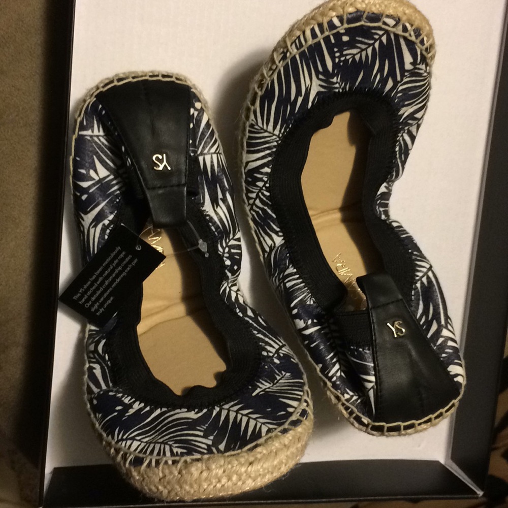 Flats - Picture 2 of 3